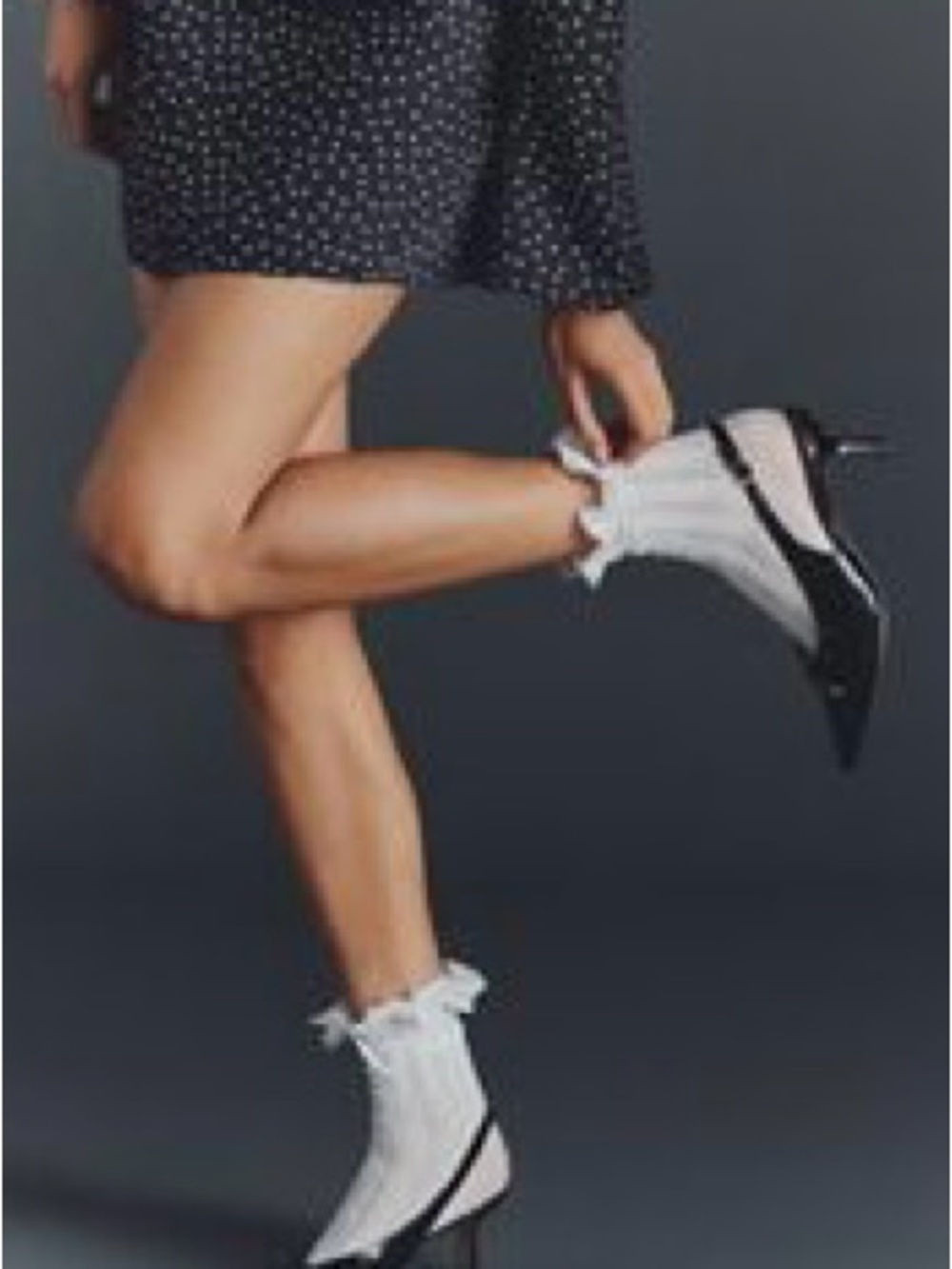 Mauve White Ruffle Ankle Socks